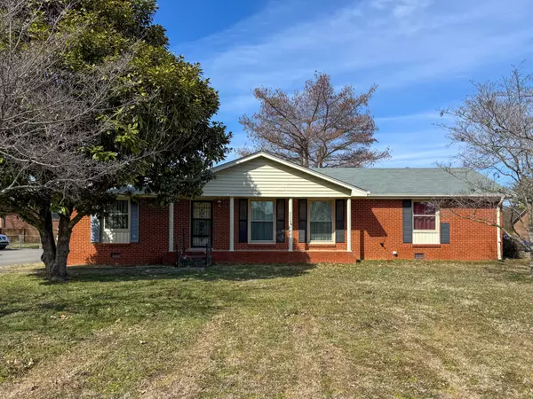 303 Davis Park Dr,  Smyrna,  TN 37167