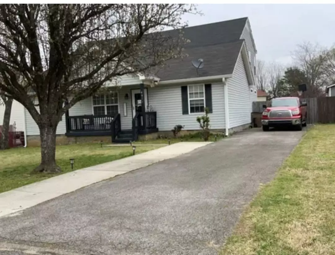 Antioch, TN 37013,4933 Deerhaven Dr