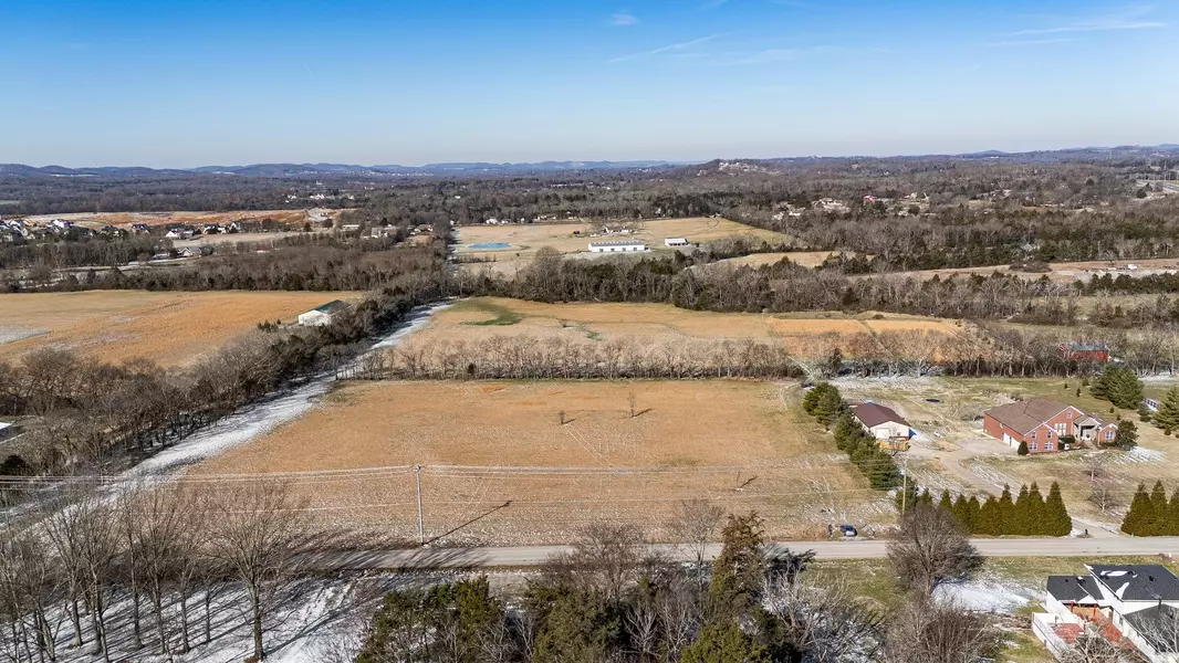 6217 Lampkins Bridge Rd, College Grove, TN 37046