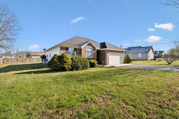 Chapel Hill, TN 37034,2311 Forrest Fields Dr