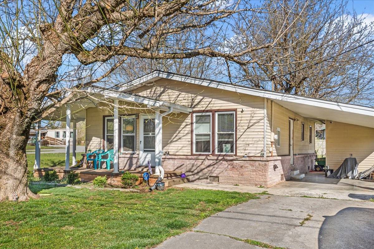 Estill Springs, TN 37330,112 Shasteen St