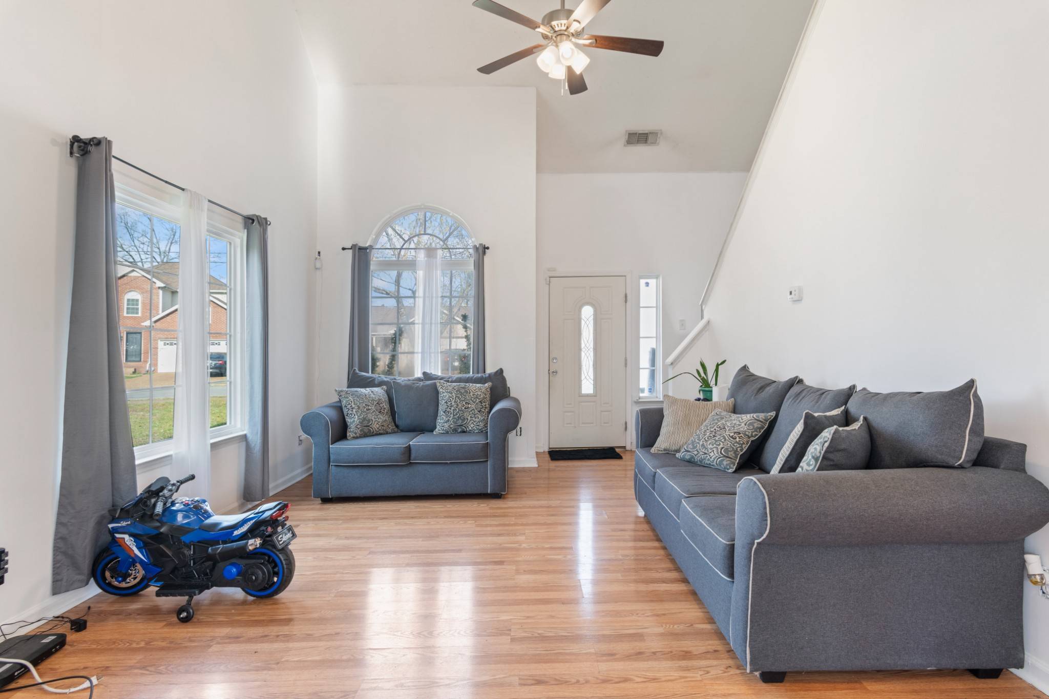 Antioch, TN 37013,1955 Port James Cir