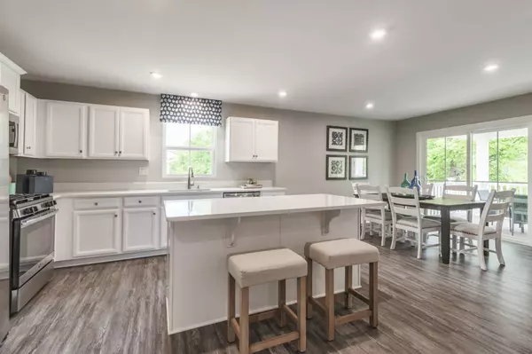 White House, TN 37188,743 Dandridge Ct