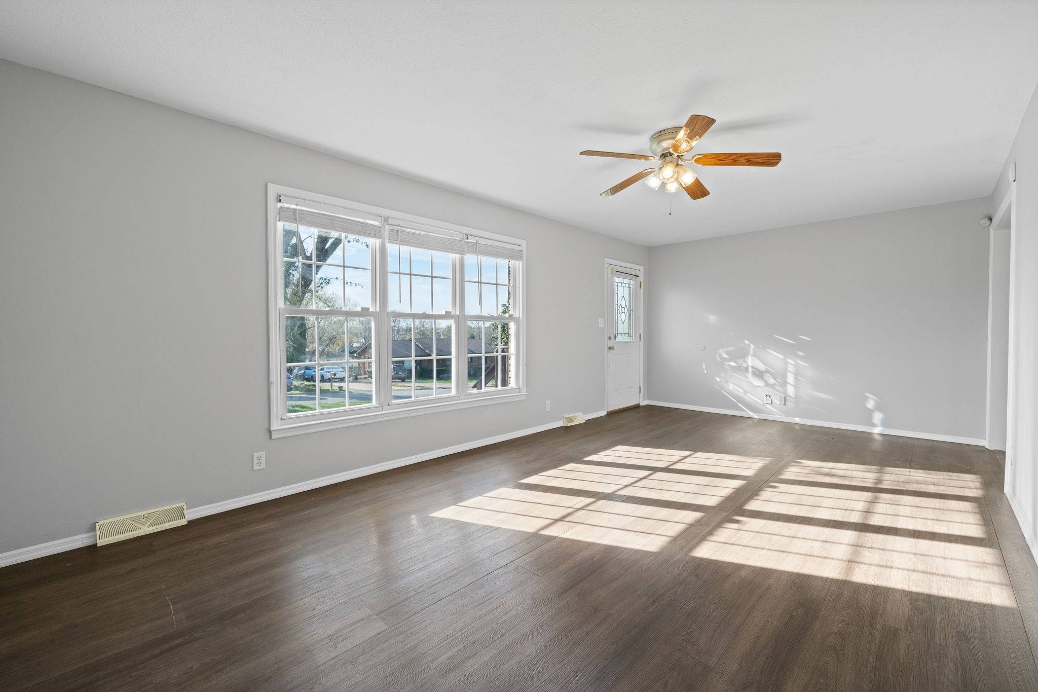 Clarksville, TN 37042,537 Morrison Dr