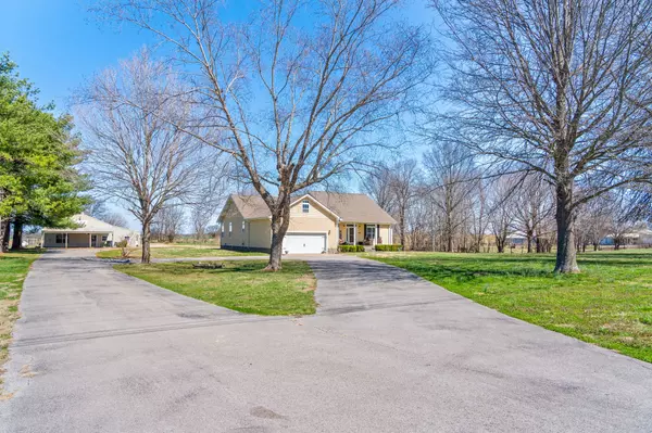 Hopkinsville, KY 42240,6888 Julien Rd
