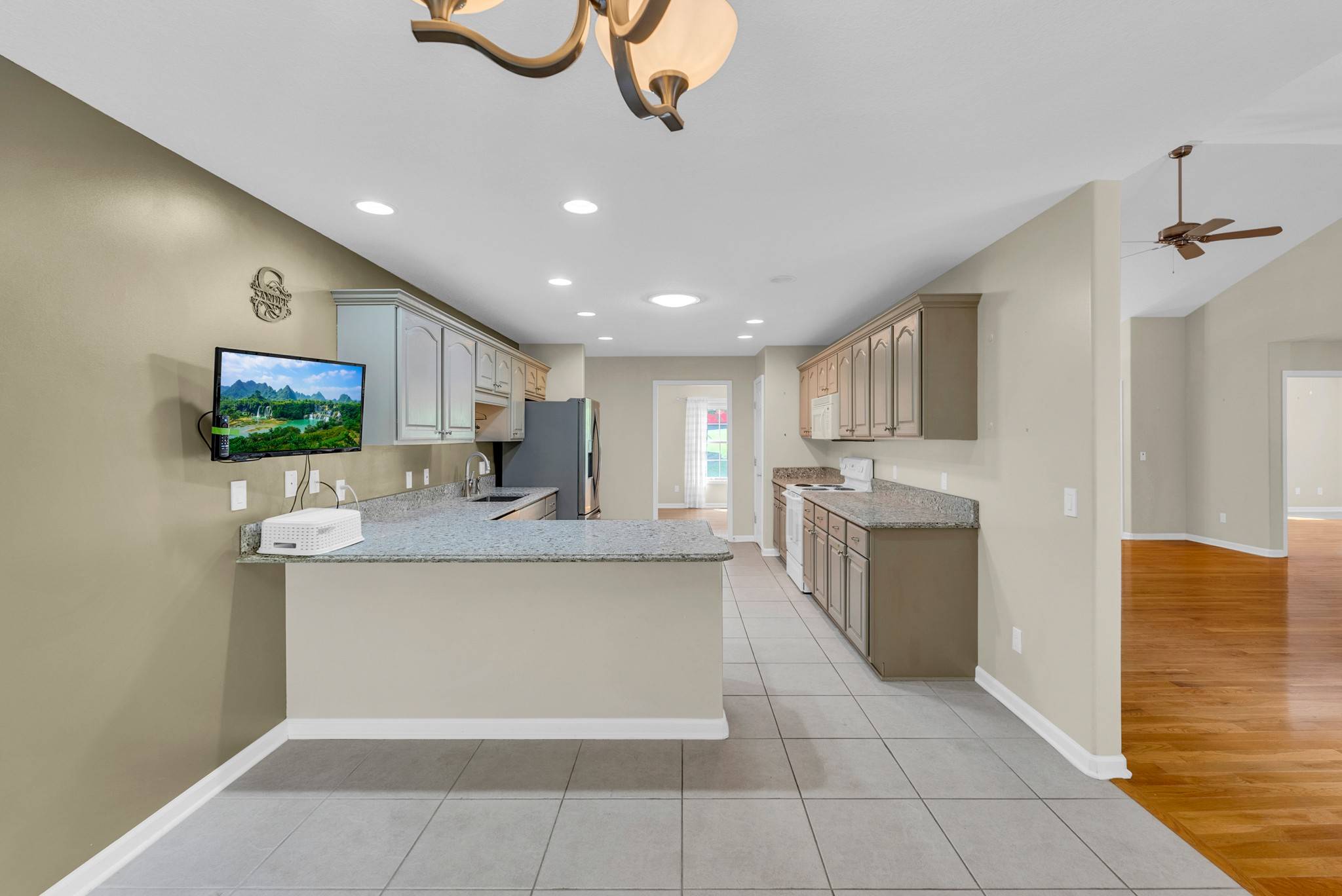 Crossville, TN 38558,25 Bacham Ln