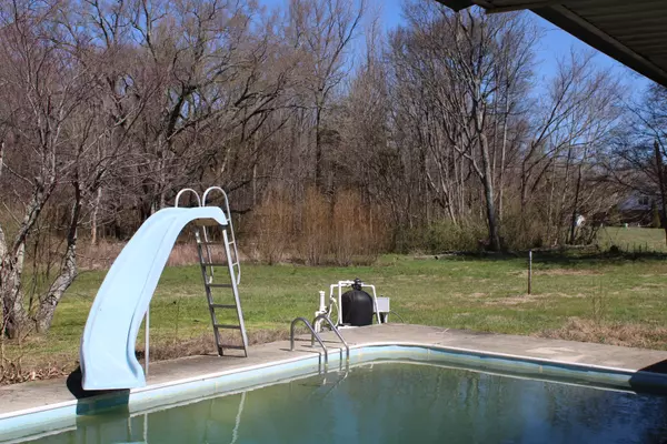 Manchester, TN 37355,5369 Hillsboro Viola Rd