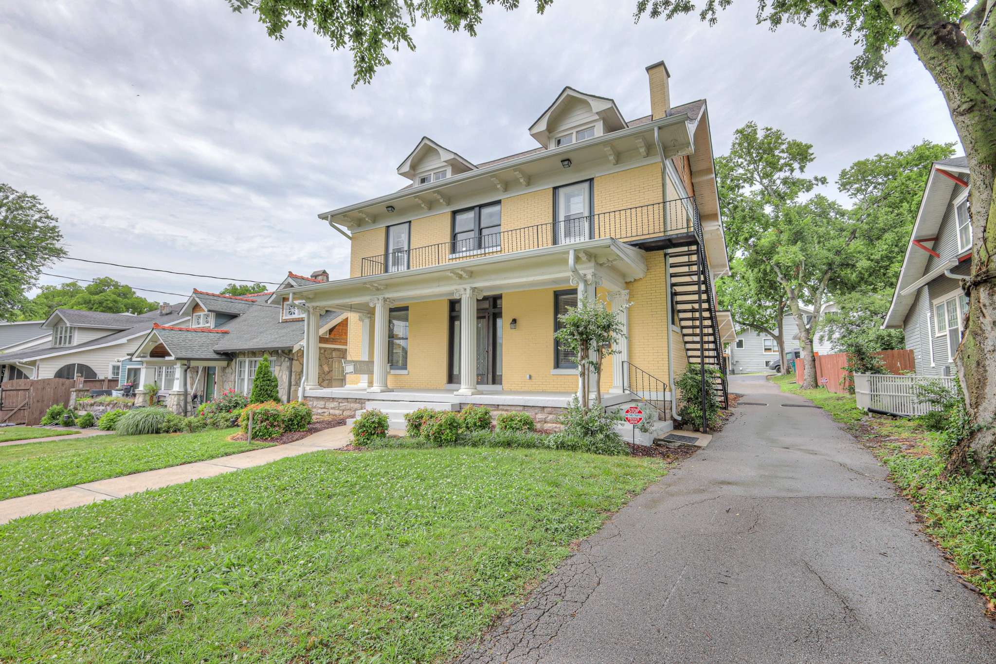Nashville, TN 37212,2402 Blair Blvd #A