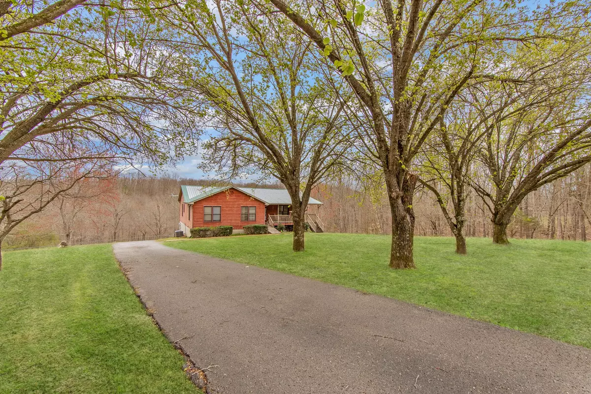 Centerville, TN 37033,3120 Country Side Dr