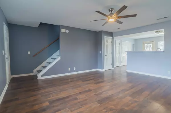 Murfreesboro, TN 37128,1010 Shaman Xing