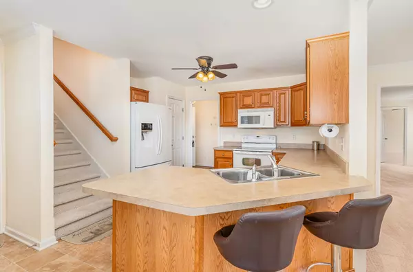 2327 Ellsworth Dr Clarksville, TN 37043