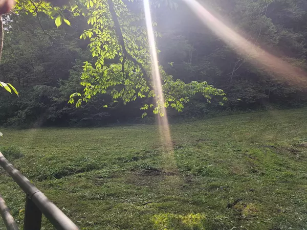 Red Boiling Springs, TN 37150,1438 Wartrace Road