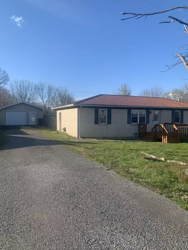 Lafayette, TN 37083,641 Coolidge Rd