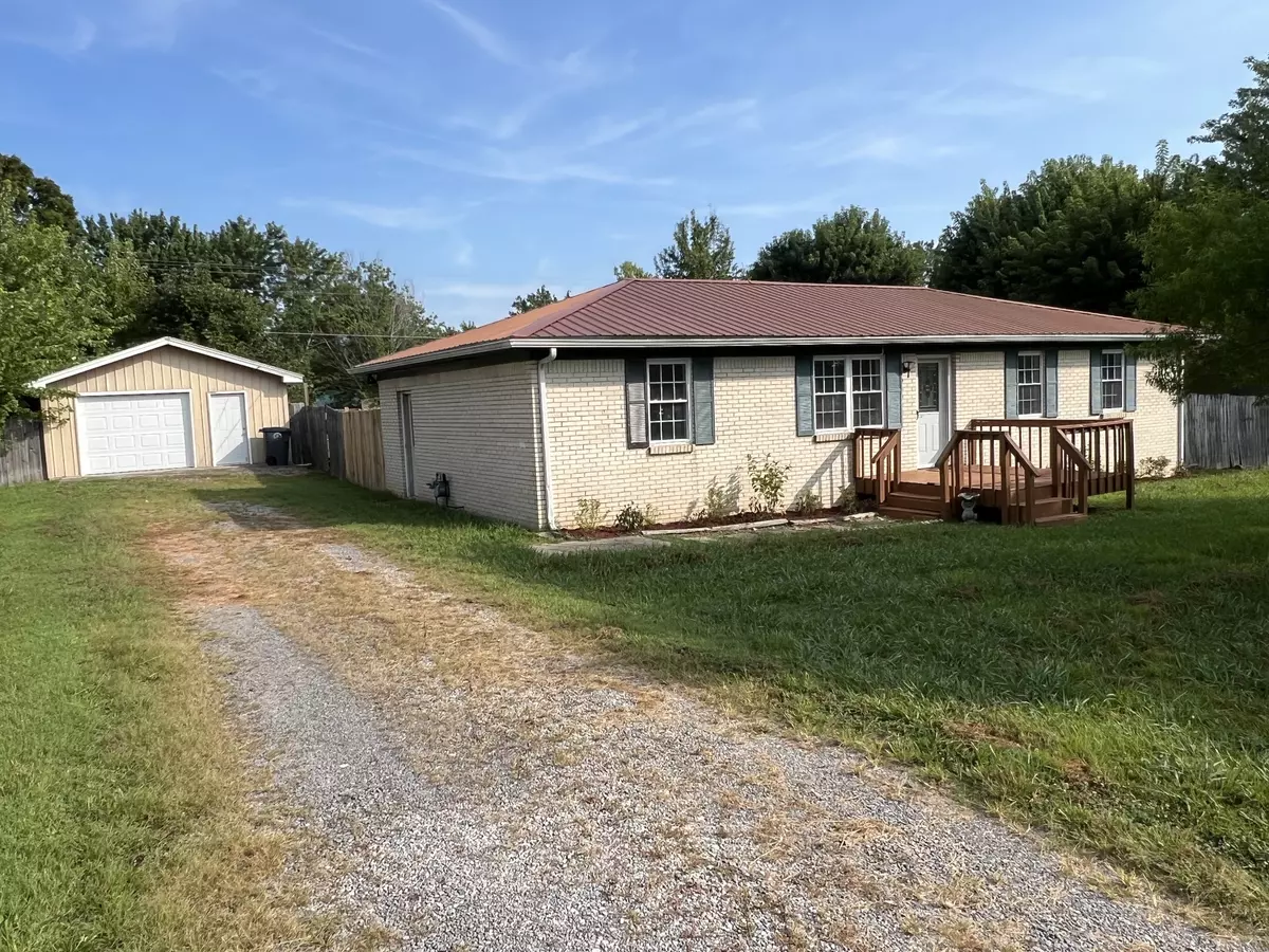 Lafayette, TN 37083,641 Coolidge Rd