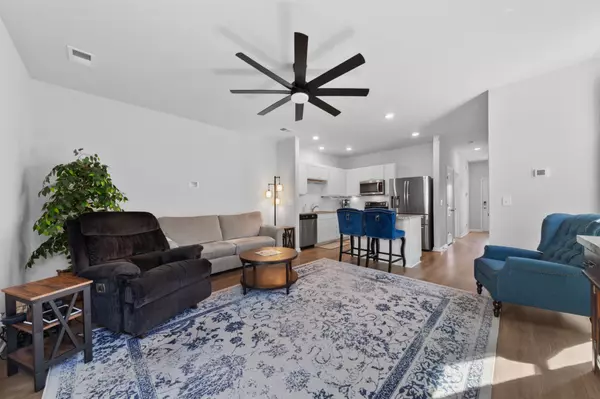 1010 Marcy Lndg Columbia, TN 38401