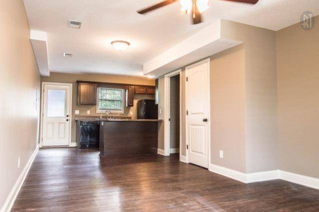 Clarksville, TN 37040,1766 Spring Water Dr #A