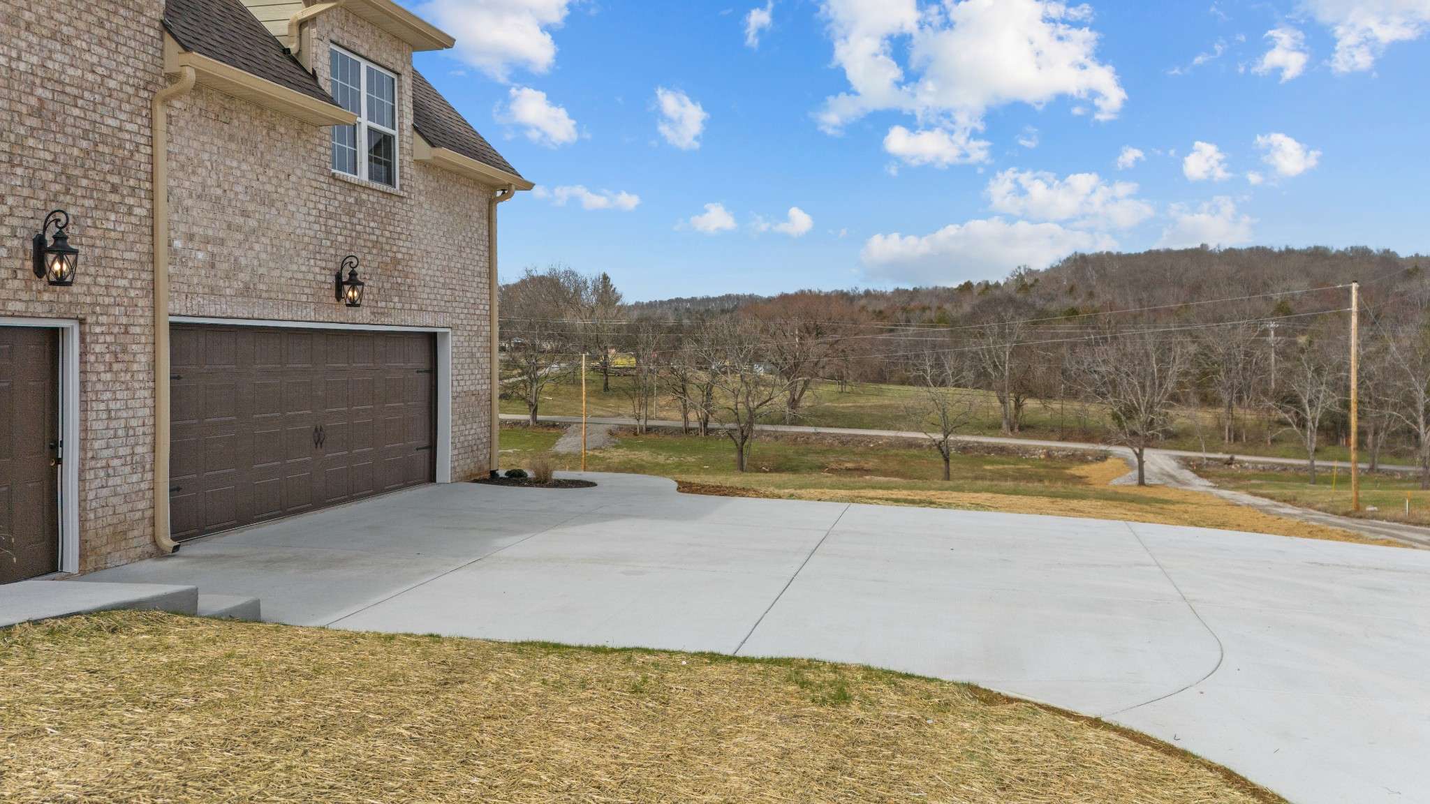 Hartsville, TN 37074,975 Old Hwy 25