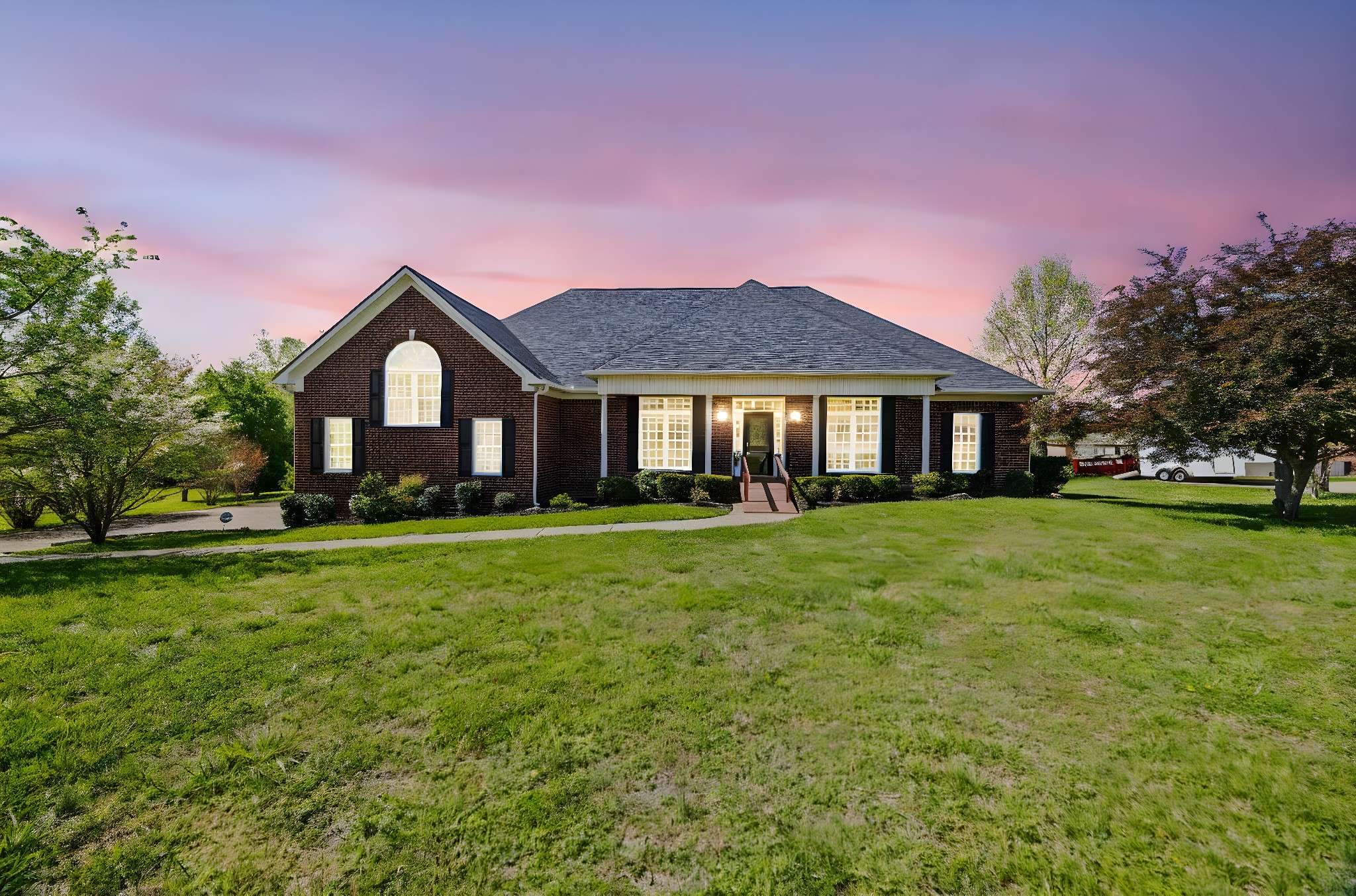 2102 Donna Kaye Ct, Mount Juliet, TN 37122