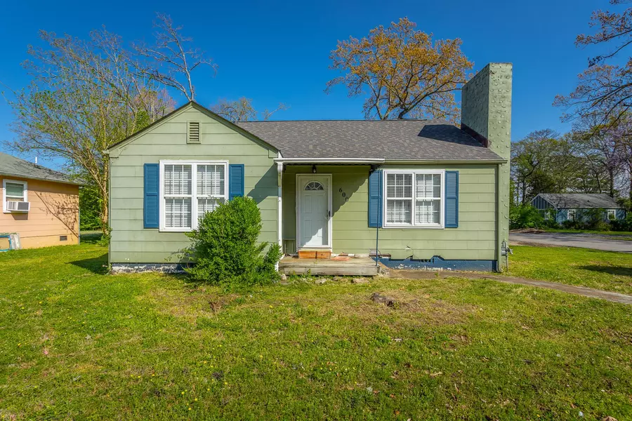 600 N Moore Road, Chattanooga, TN 37411