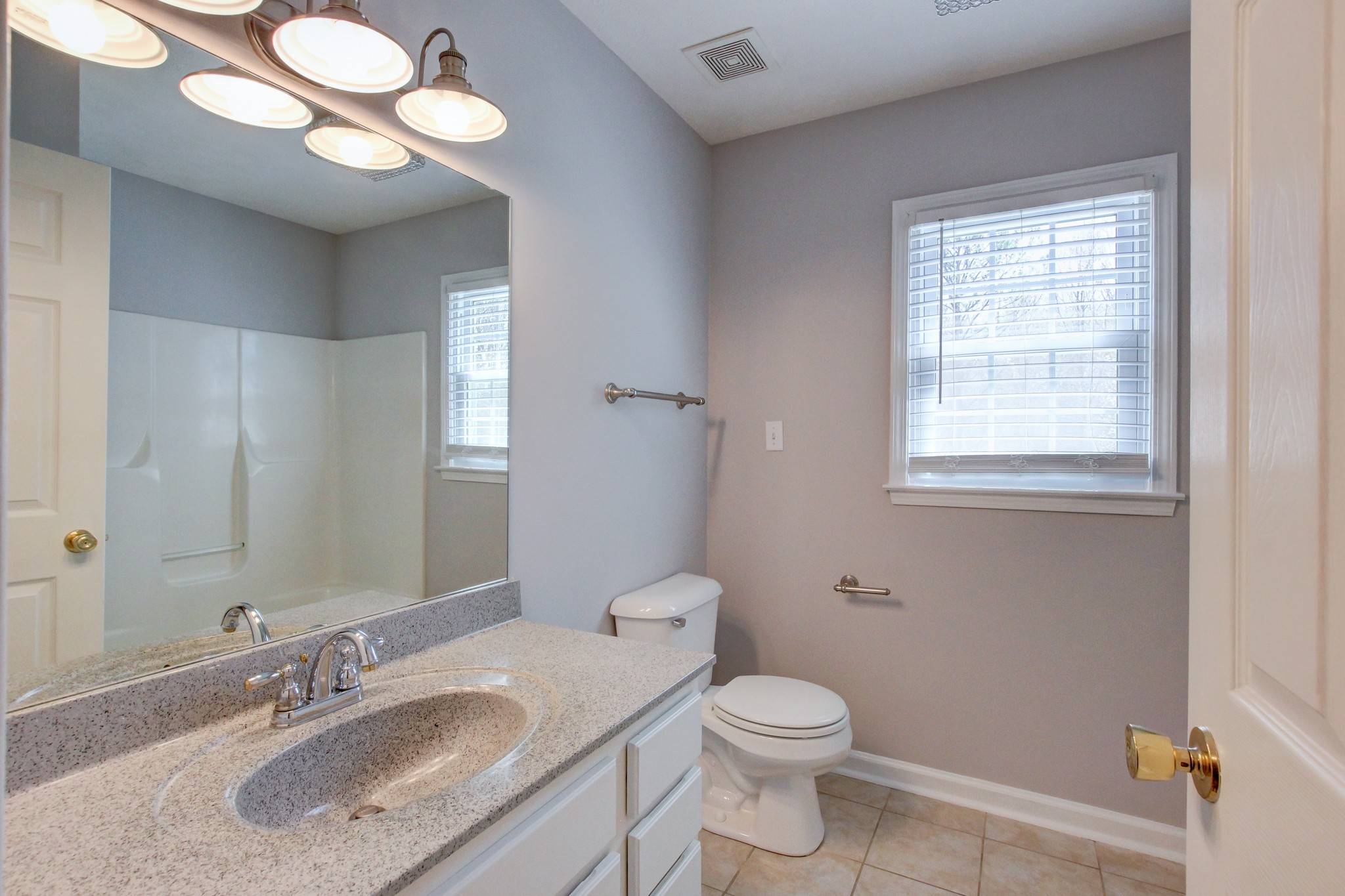 526 Christel Springs Dr, Clarksville, TN 37043