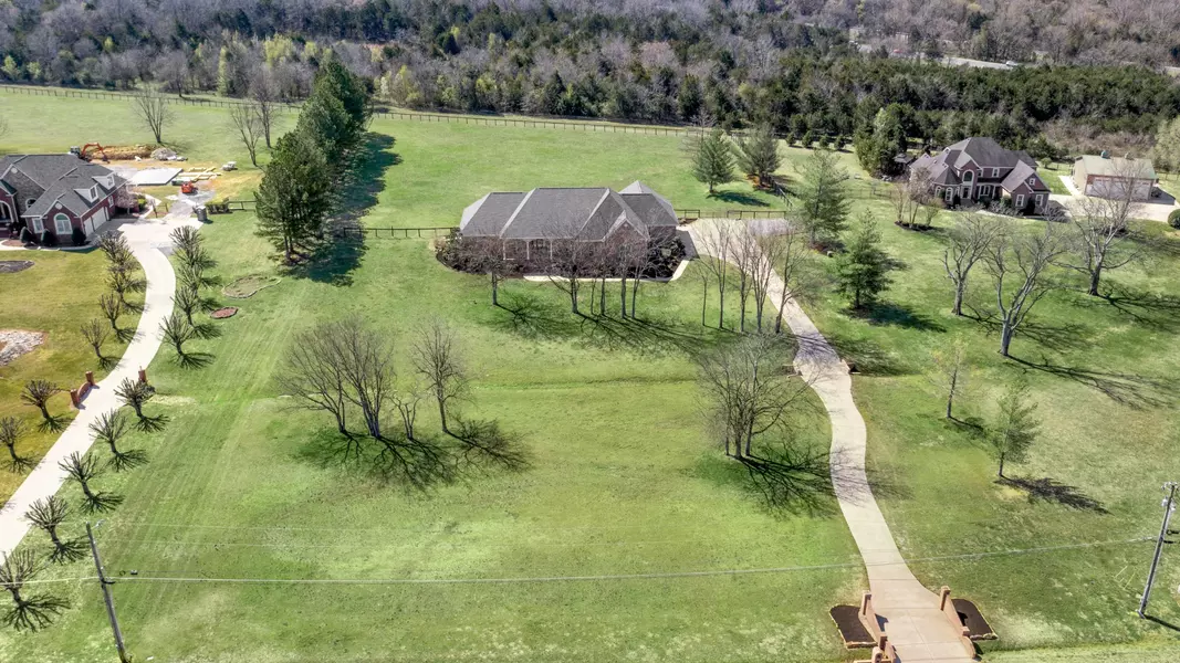 119 Blue Ribbon Trl, Christiana, TN 37037