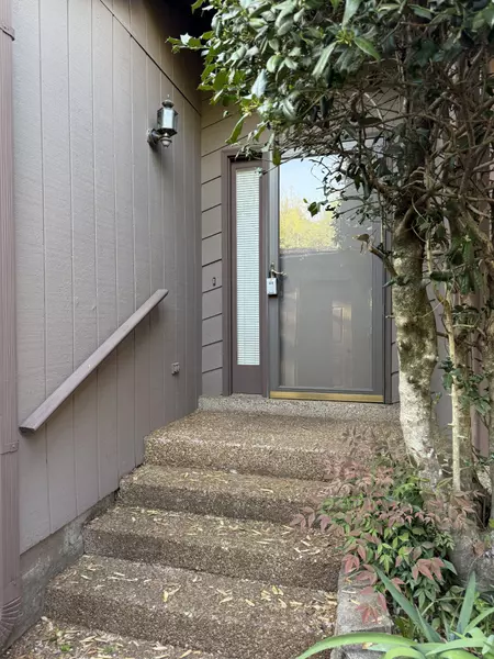 901 Holly Forest, Nashville, TN 37221