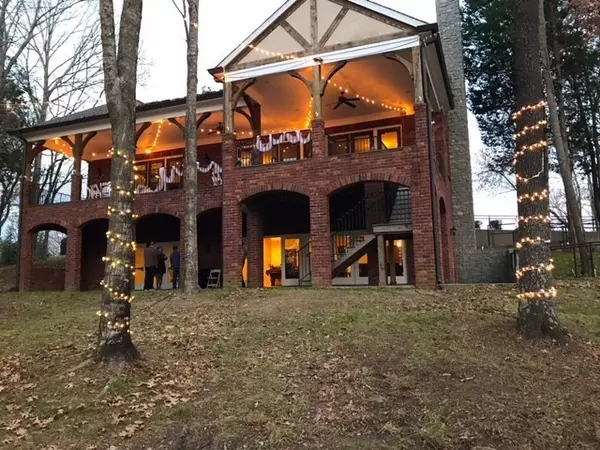 Arrington, TN 37014,5712 Nola Dr