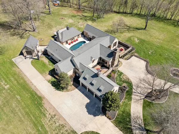 Arrington, TN 37014,7504 Redtail Hawk Ct