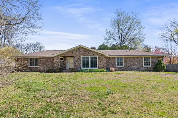 Brentwood, TN 37027,518 Wilson Pike