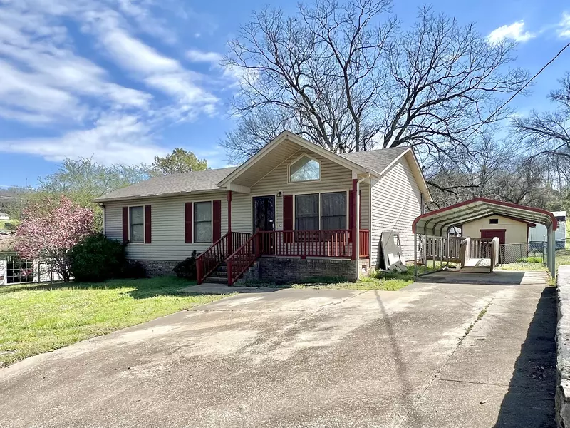615 Victoria St, Pulaski, TN 38478