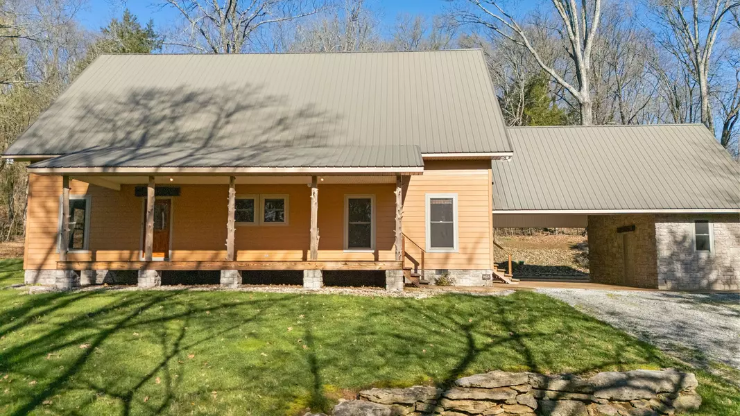 12112 Paw Paw Springs Rd, Arrington, TN 37014