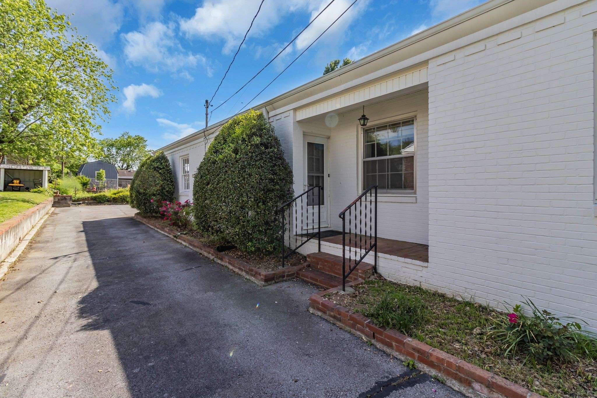 Carthage, TN 37030,608 Jackson Ave