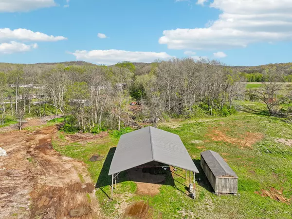 Mount Pleasant, TN 38474,7919 Golf Club Rd