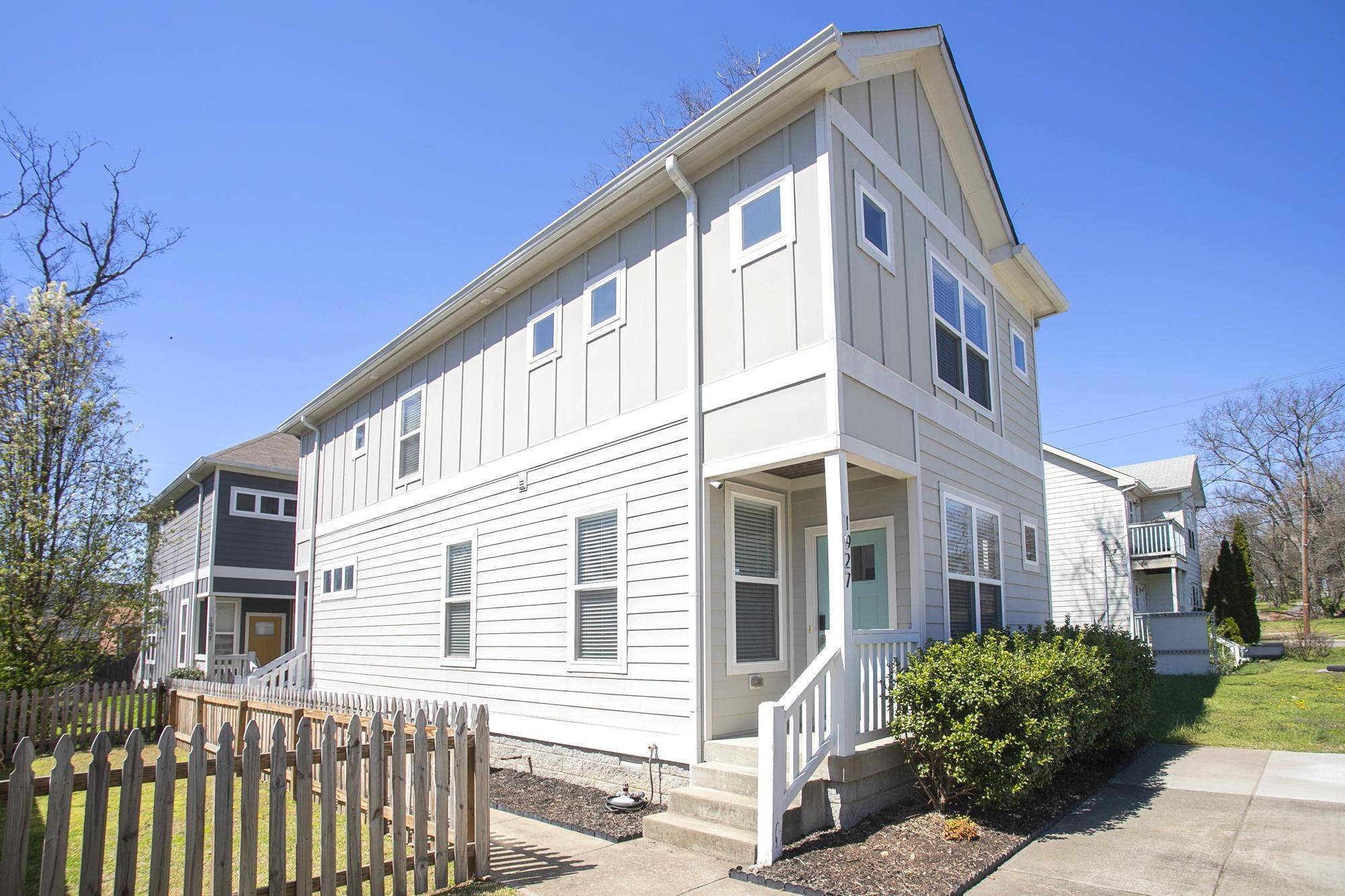 Nashville, TN 37208,1927 14th Ave #N