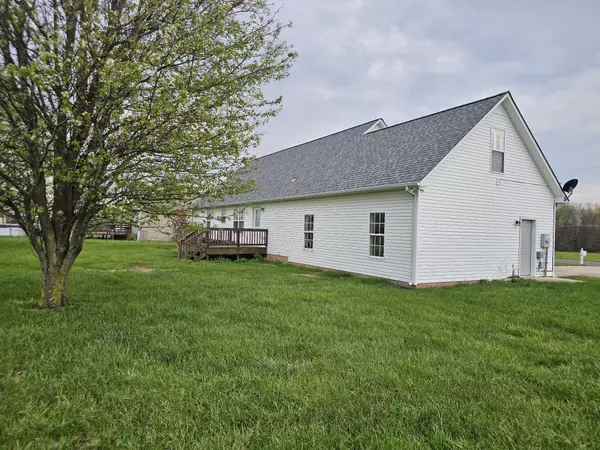 Manchester, TN 37355,306 Riddle Rd