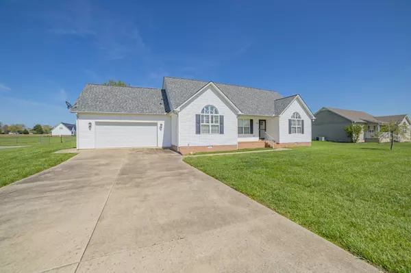 Manchester, TN 37355,306 Riddle Rd