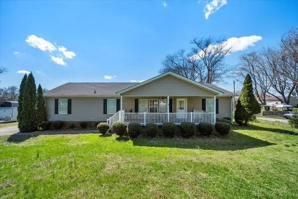 212 Harsh Ln, Castalian Springs, TN 37031