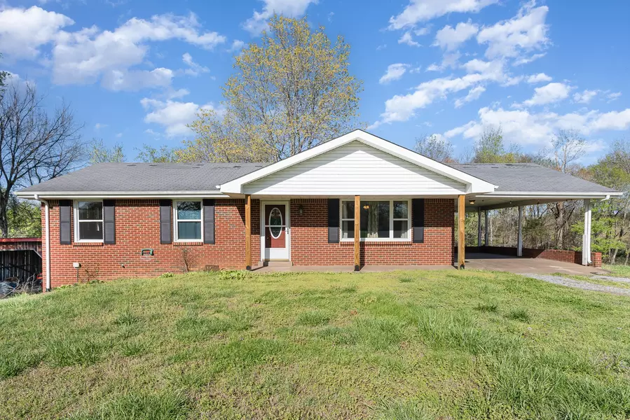 5433 Marion Rd, Cunningham, TN 37052