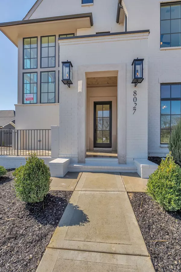 Nashville, TN 37221,8027 Cane Creek Rd