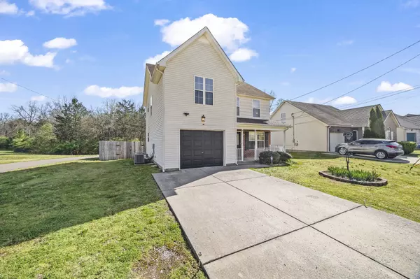 Smyrna, TN 37167,711 Clear Cir