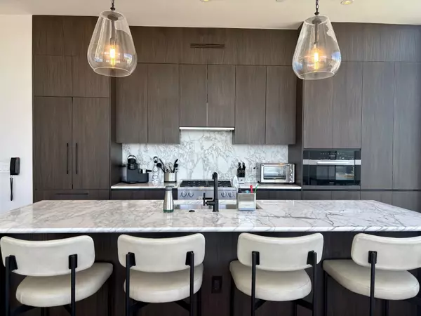 Nashville, TN 37201,160 2nd Ave #S #1707