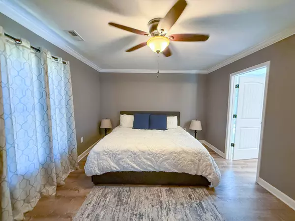 Pulaski, TN 38478,420 Fort Hill Dr