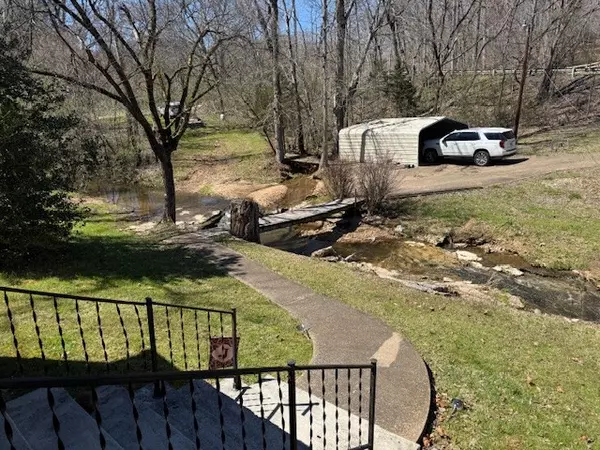 Lawrenceburg, TN 38464,2167 Powdermill Hill Rd