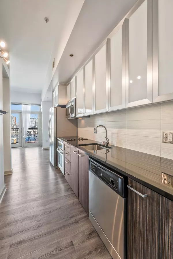 320 11th Ave #S #425,  Nashville,  TN 37203
