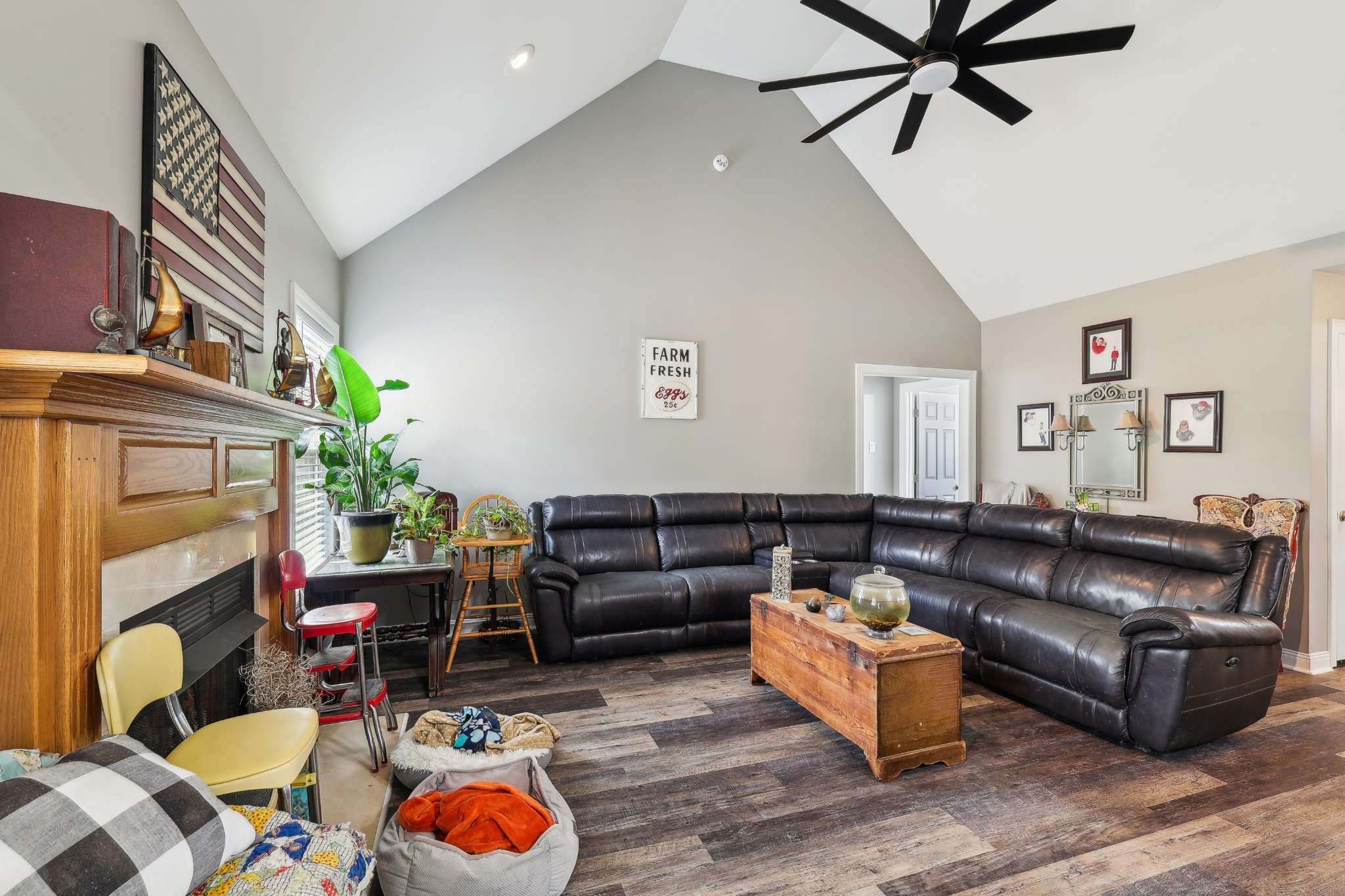 1908 Amacher Dr, Spring Hill, TN 37174