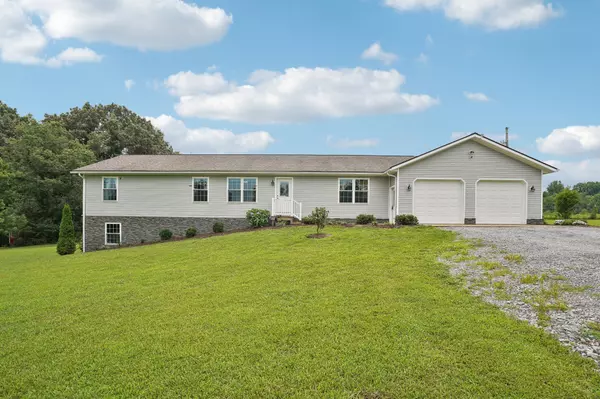 8569 Old Nashville Hwy, Woodbury, TN 37190