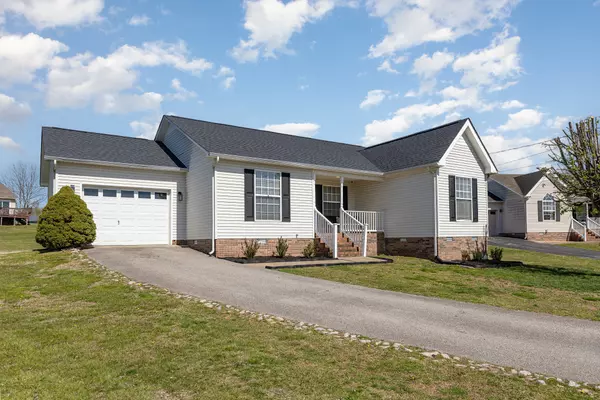 2036 Stafford Dr, Columbia, TN 38401