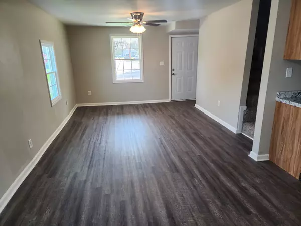 Hopkinsville, KY 42240,1212 Sharpe St