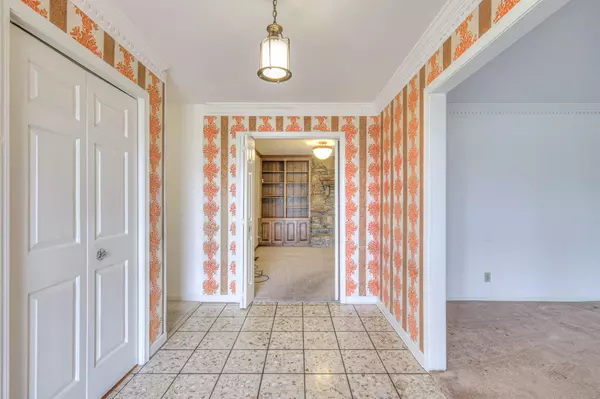 Murfreesboro, TN 37129,6904 Old Nashville Hwy