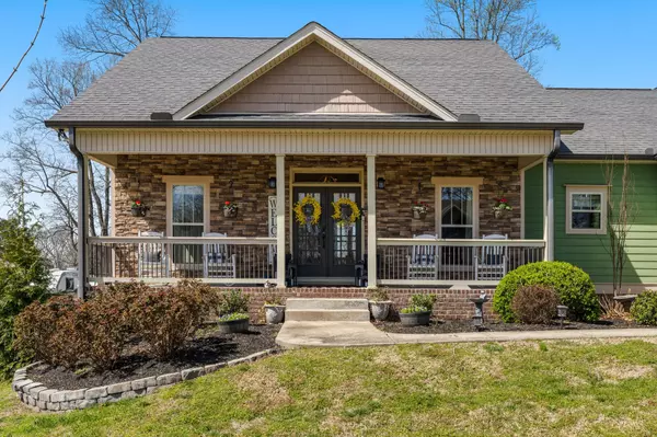 Dickson, TN 37055,239 Stephen St